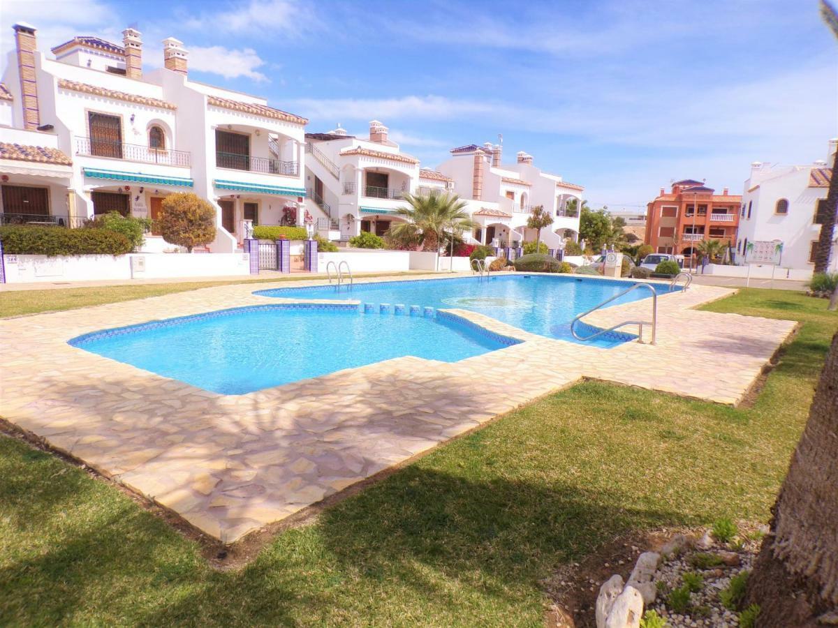 Villamartin Violetas holiday home Exterior foto