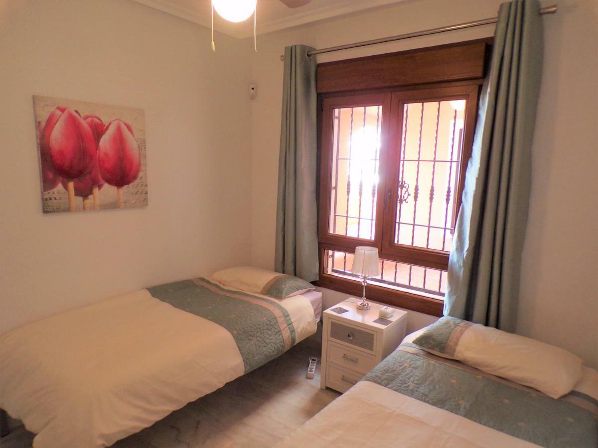 Villamartin Violetas holiday home Exterior foto