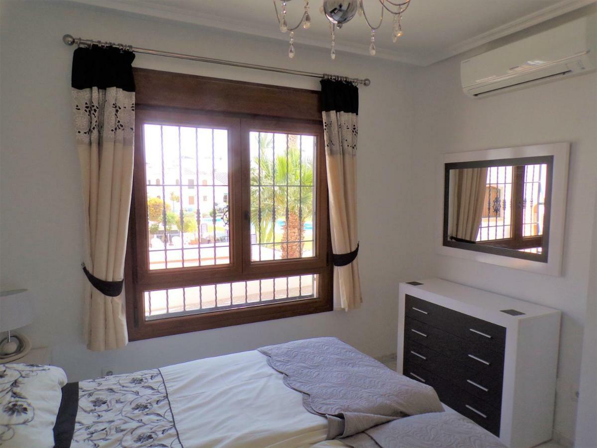 Villamartin Violetas holiday home Exterior foto